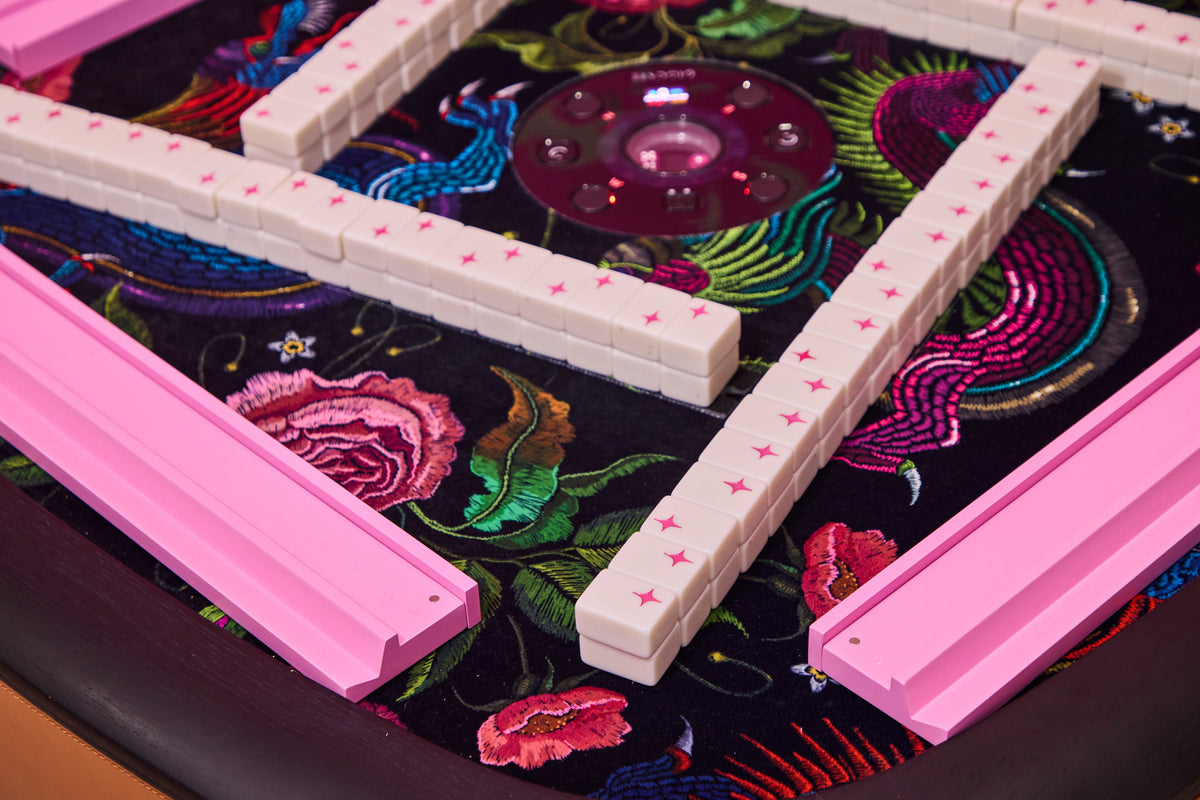 AUTOMATIC TABLETOP DESIGNS