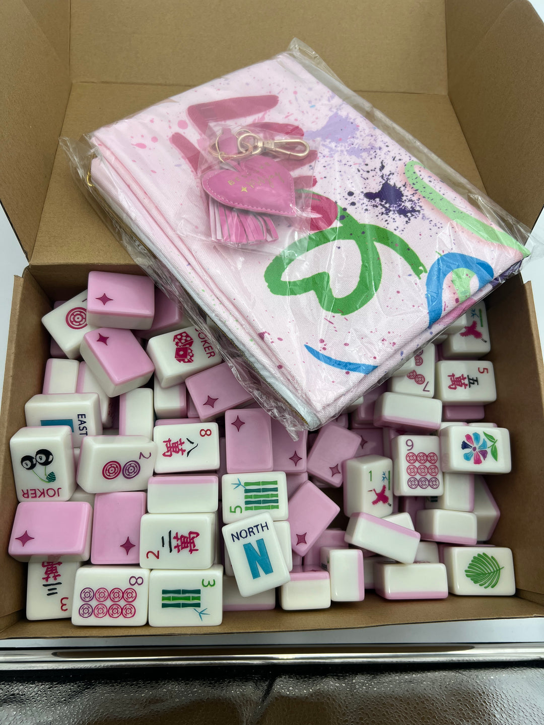 ODD LOTS LESS THAN PERFECT - LUCKY CHARMS XL MEGA PETAL PINK WITH TILE BAG